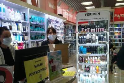 В одном из торговых центров Тамбова проверили соблюдение масочного режима - tambov.mk.ru