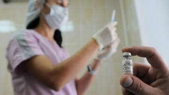 Опубликован перечень сфер, работники которых обязаны пройти вакцинацию от коронавируса - vologda-poisk.ru