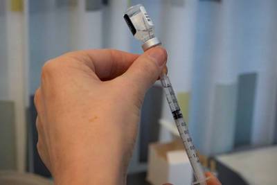 Русскоязычных жителей Финляндии призвали вакцинироваться от коронавируса - lenta.ru - Финляндия