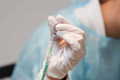 Ученые выяснили, почему вакцина от коронавируса работает не всегда и мира - cursorinfo.co.il - Голландия