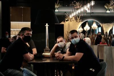 В Курганской области решается вопрос об ужесточении антиковидных ограничений - znak.com - Курганская обл.