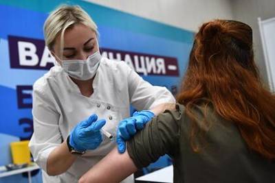 Дмитрий Песков - Дмитрий Медведев - Медведев оценил информационную кампанию по вакцинации от COVID-19 - lenta.ru - Россия