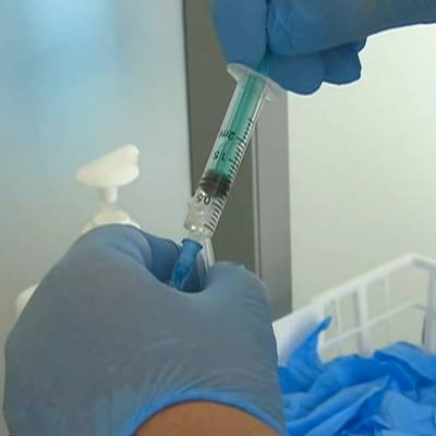 Россияне ждут единую вакцину от коронавируса и гриппа - radiomayak.ru