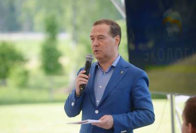 Дмитрий Медведев - Зампредседателя Совбеза Медведев заявил о пятой фазе пандемии - online47.ru - Россия