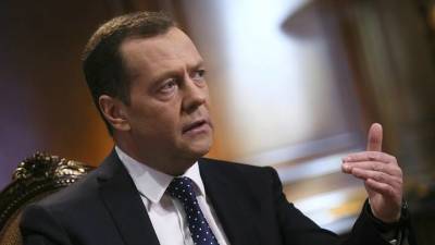 Дмитрий Медведев - Медведев сообщил о начале продовольственного кризиса в мире - vm.ru - Россия