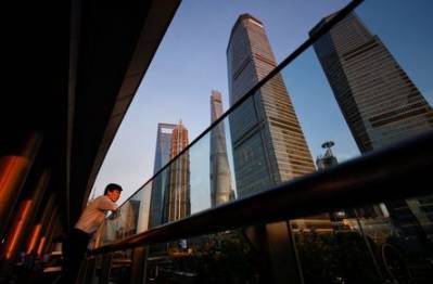 Китайские акции закрылись в минусе из-за опасений о вспышках COVID-19 - smartmoney.one - Китай - Шанхай - Shanghai