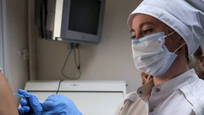 Анна Попова - Попова назвала долю заболевших COVID-19 после полного курса вакцинации - russian.rt.com