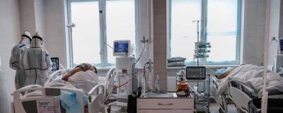В Красноярской краевой больнице коечный фонд для пациентов с коронавирусом занят на 100% - runews24.ru - Красноярск