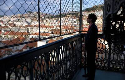 СМИ: работодателям в Португалии запретили беспокоить сотрудников в нерабочее время - obzor.lt - Португалия