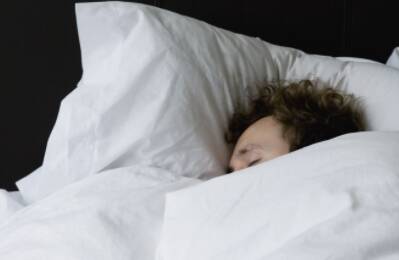 Ученые определили, как сон влияет на течение COVID-19 - enovosty.com