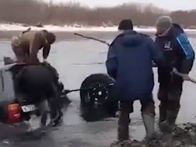 «Тут мелко, не ссы»: последние минуты жизни камчатских рыбаков зафиксировал видеорегистратор - bloknot.ru - Камчатский край