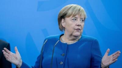 Ангела Меркель - Маркус Зедер - Ангела Меркель настаивает на коронавстрече с премьер-министрами земель из-за пика заболеваемости - germania.one - Германия