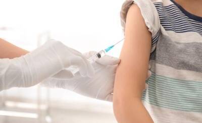 В Узбекистане родители отказываются от бесплатной вакцины против гриппа для детей. Почему это происходит и стоит ли бояться препарата - podrobno.uz - Узбекистан - Ташкент