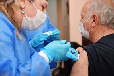 Адыгея вводит обязательную вакцинацию для лиц старше 60 лет от COVID-19 - interfax-russia.ru - республика Адыгея - Майкоп