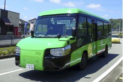 В Японии начнет курсировать первый в мире автобус-поезд - vchaspik.ua - Украина - Япония