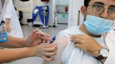 В Израиле одобрили вакцинацию от COVID-19 детей 5-11 лет - iz.ru - Израиль