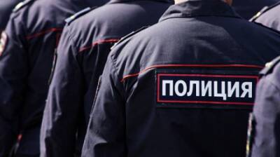 Полицейские российского региона начали массово увольняться из-за COVID-штрафов - penzainform.ru - Екатеринбург