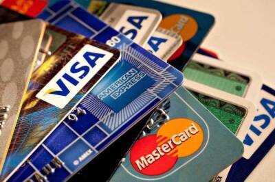 Рекорд по кредиткам: банки рассказали, сколько карт выдали россиянам - infox.ru - Россия