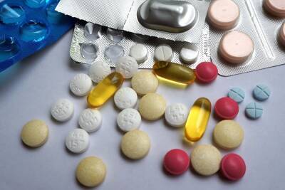 В России начались клинические испытания таблеток Pfizer против коронавируса - znak.com - Россия - Сша