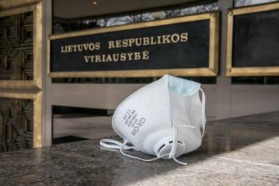 Арунас Дулкис - Теперь и в школах: учеников в Литве обязали носить медицинские маски - obzor.lt - Литва