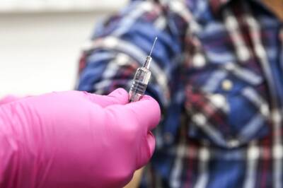 Почти 7 миллионов москвичей сделали прививки от гриппа - tvc.ru - Москва