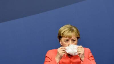 Ангела Меркель - Меркель: ситуация с коронавирусом в Германии критическая - vesti.ru - Германия