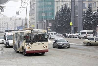 В Челябинске непривитых водителей трамваев и троллейбусов не будут отстранять от работы - znak.com - Челябинск