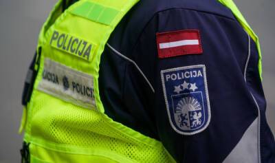 На страже: полиция Латвии займется COVID-сертификатами - lv.baltnews.com - Латвия