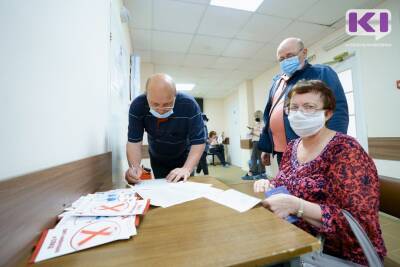 Руководитель гериатрического центра Коми объяснила, почему пожилым нужно делать прививку от COVID-19 - komiinform.ru - республика Коми