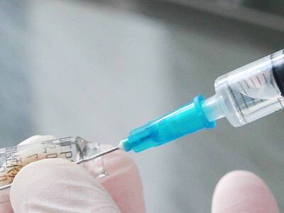 В Москве 400 детей получили первый компонент вакцины от COVID-19 - nakanune.ru - Москва