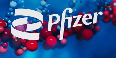FDA утвердило ревакцинацию совершеннолетних препаратами Pfizer-BioNTech и Moderna - detaly.co.il - Сша