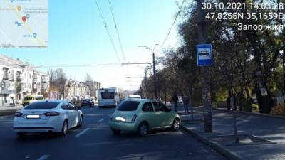За месяц инспекторы по парковке оштрафовали более 1000 водителей в Запорожье - inform.zp.ua - Украина - Запорожье