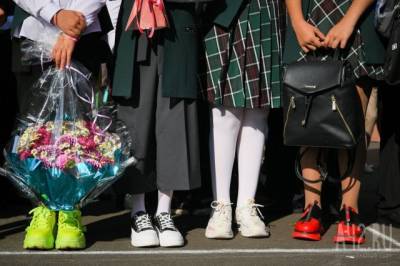 Минтруд прокомментировал информацию о повторных выплатах на школьников - gazeta.a42.ru