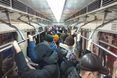 Новосибирское метро вернулось к обычному графику в «локдаун» - tayga.info - Россия - Новосибирск