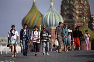 Иностранные туристы начали массово аннулировать или переносить визиты в Россию - chita.ru - Россия