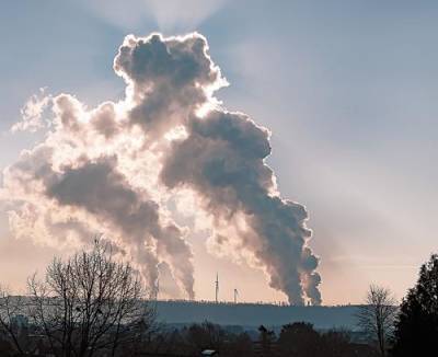 Миннауки планирует измерить уровень выброса парниковых газов в России - argumenti.ru - Россия