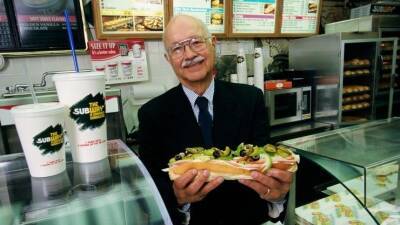 Умер последний из основателей сети ресторанов Subway Питер Бак - 5-tv.ru - Сша