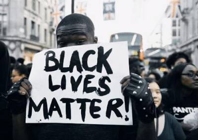 Джордж Флойд - Американскому правительству следовало бы запретить «Black Lives Matter» - argumenti.ru - Сша