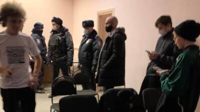 Полиция в Москве задержала активистов "Социалистической альтернативы" - svoboda.org - Москва