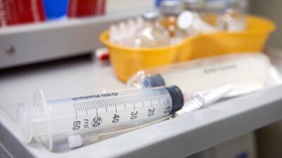 Первая и вторая фазы испытаний детской вакцины от COVID-19 завершены в России - inforeactor.ru - Россия