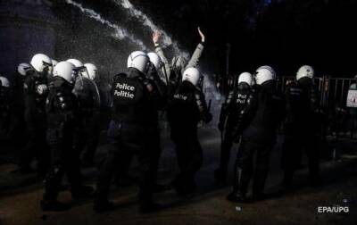 COVID-протесты в Брюсселе: полиция применила слезоточивый газ - korrespondent.net - Украина - Бельгия - Брюссель