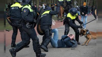 В Нидерландах продолжаются антикоронавирусные протесты и беспорядки - ru.slovoidilo.ua - Украина - Голландия