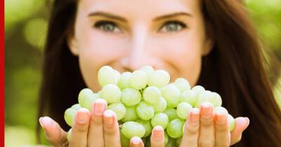 От давления, высокого холестерина и болезней сердца: преимущества винограда назвал диетолог - profile.ru - Виноград
