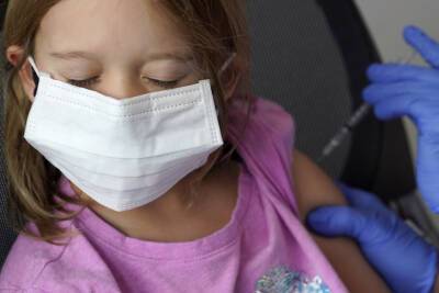 Израиль начал вакцинировать от COVID-19 детей 5-11 лет - rusjev.net - Израиль