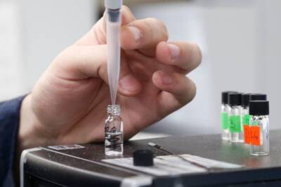 В Германии вакцина для клеточного иммунитета прошла первый этап испытаний - mk.ru - Германия