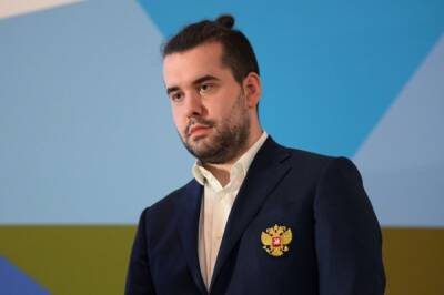 Шахматист Непомнящий высказался о письме медиков к противникам вакцинации - aif.ru