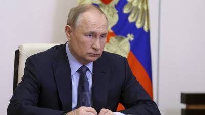 Владимир Путин - Путин предложил проанализировать ситуацию в регионах с высоким и низким уровнем вакцинации - russian.rt.com - Россия