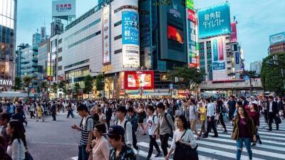 Минимальный уровень заражений коронавирусом за год отмечен в Токио - vm.ru - Япония - Токио