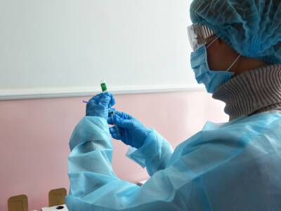 В Украине за сутки сделали 275 тыс. прививок от коронавируса - gordonua.com - Украина - Минздрав