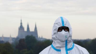 В Чехии с 26 ноября введут режим ЧС из-за ситуации с коронавирусом - russian.rt.com - Чехия